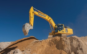 Hydraulic Excavator’s Larger Undercarriage Increases Over-The-Side Lift Capacity