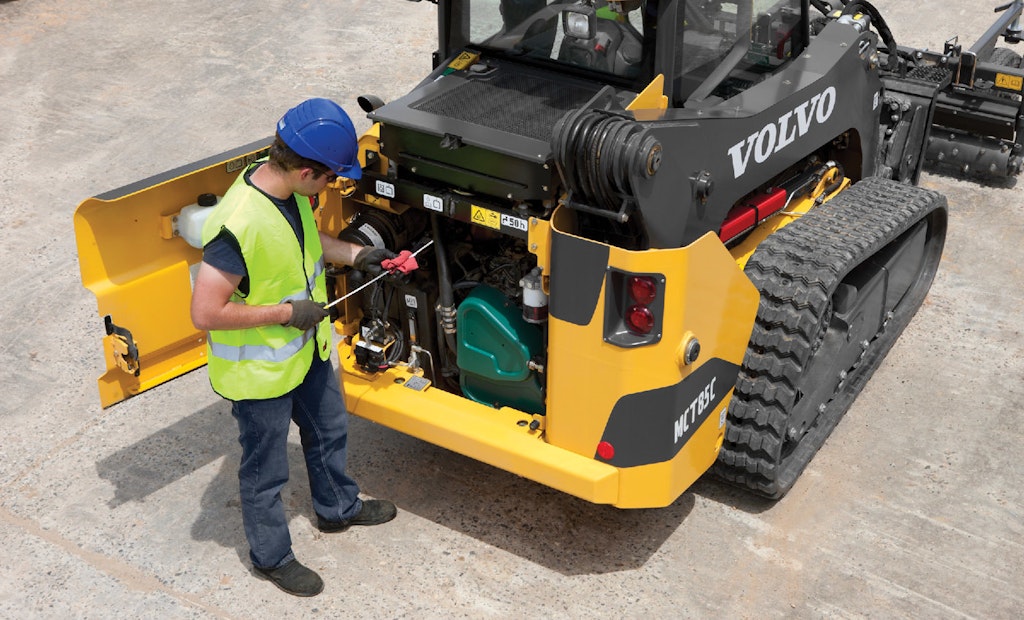 Checking Over Compact Track Loaders Should Be a Daily Duty